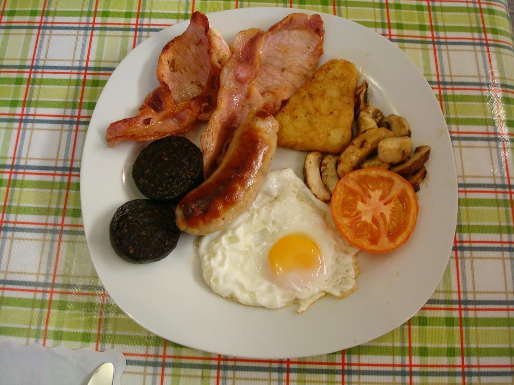 Talybont B&B Aberystwyth Tal-y-bont  Екстериор снимка