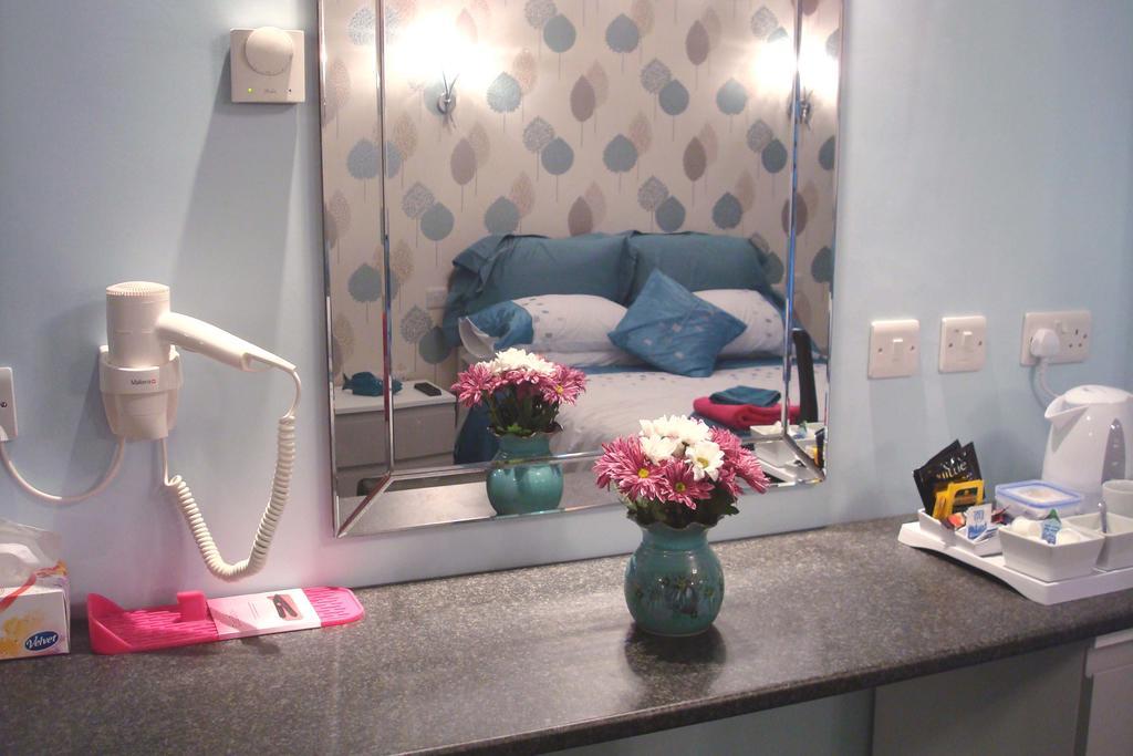 Talybont B&B Aberystwyth Tal-y-bont  Екстериор снимка